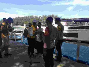 Tiba di Pulau Pari Kep Seribu Selatan, 418 Penumpang Kapal Diwajibkan Taat ProKes dan Scan PeduliLindungi