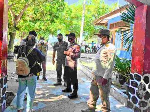Terus Sampaikan Imbauan Taat ProKes, Polsek Kep Seribu Selatan Gelar Patroli Pengawasan di 4 Pulau Permukiman
