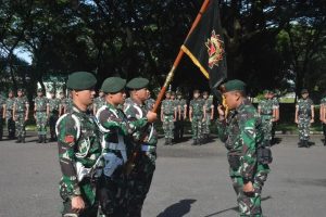 Danbrigif PR 3 Kostrad Pimpin Tradisi dan Korpraport Pejabat Danyonif PR 433 Kostrad yang Baru