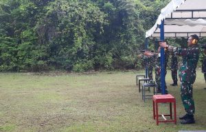 Asah Naluri Tempur, Komandan Lanal Sabang Beserta Perwira Staf Laksanakan Menembak Pistol