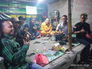 Jalin Silaturahmi dan Sinergitas, DPRT Tanah Tinggi Sambut Hangat Kedatangan DPRT Desa Sangiang