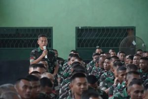 Cek Kondisi Satuan, Pangdivif 1 Kostrad Kunjungan Kerja ke Yonarmed 9 Kostrad