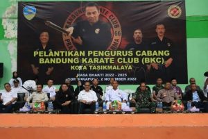 Terima Sabuk Hitam Kehormatan, Danbrigif R 13 Kostrad Tingkatan Dan 4