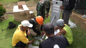 KOSTRAD PASANG LAMPU SOLAR CELL 50 TITIK DI SUKABUMI