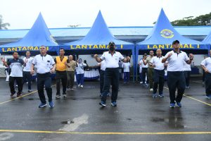 Komandan Lantamal I Hadiri Olahraga Bersama Yonmarhanlan I