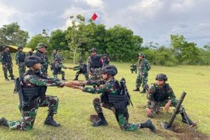 Asah Kemampuan Senjata Kelompok, Prajurit Yonif PR 432 Kostrad Menembak Senjata Lintas Lengkung