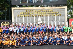 TNI AL Lanal Bandung Ikuti Apel Garnisun Sewilayah Kogartap II/Bandung dan Olahraga Bersama TNI-Polri