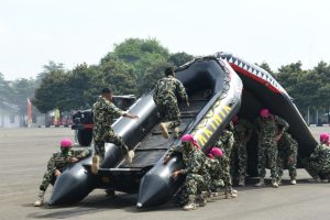 KOMANDAN PANGKALAN UTAMA TNI AL III JAKARTA HADIRI SYUKURAN HUT KE-77 MARINIR