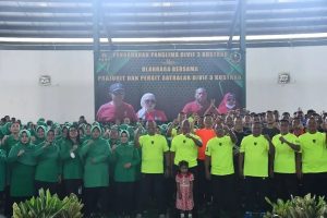 Pelihara Kesehatan dan Kebugaran Tubuh, Pangdivif 3 Kostrad Pimpin Olahraga Bersama