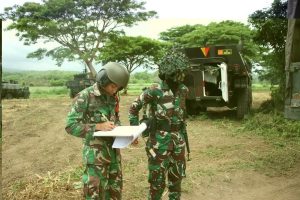 Letnan Dua Cba (K) Ayu Astria Jadi Satu-satunya Wanita Ikut Latihan UST Kompi Terintegrasi Divif 2 Kostrad