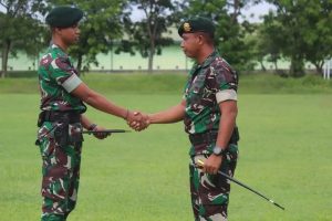 Danyonkav 8 Kostrad Pimpin Pelepasan Pindah Satuan dan Pemberian Piagam Penghargaan Kepada Prajurit Berprestasi