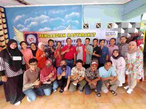 FAKULTAS TEKNOLOGI DAN INFORMASI UNIVERSITAS BINA SARANA INFORMATIKA GELAR PELATIHAN DESIGN PRESENTASI MATERI PUBLIC SPEAKING MENGGUNAKAN MICROSOFT POWERPOINT