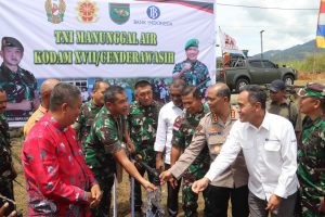 Panglima Kostrad (Pangkostrad) Letjen TNI Maruli Simanjuntak, M.Sc., Resmikan Pipanisasi TNI AD Manunggal Air di Kampung Sereh Sentani