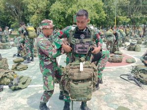 Penerjun Yonif PR 501 di Tuban ,Yon Bekang 2 Kostrad Turut Andil