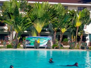 Lomba Renang Estafet Antar Kompi Dalam rangka Meriahkan HUT Ke-74 Yonif Raider 514 Kostrad