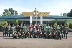 Datang dan Pergi, Yonif PR 433 Kostrad Lepas Prajuritnya