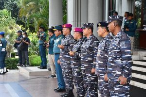 DANLANTAMAL III JAKARTA IKUTI EXIT BRIEFING KEPALA STAF ANGKATAN LAUT (KASAL)