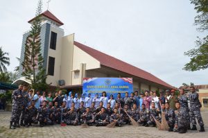 TNI AL, Karya Bakti Lanal Dumai Laksanakan Bersih-Bersih Tempat Ibadah