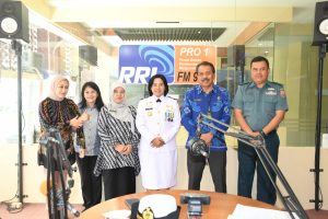 Komandan Lanal Bandung Sebagai Narasumber Dialog Lintas Bandung Pagi di Pro 1 RRI Bandung
