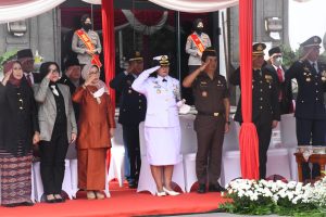 Komandan Lanal Bandung Hadiri Upacara Peringatan Hari Ibu Tahun 2022 Tingkat Provinsi Jawa Barat