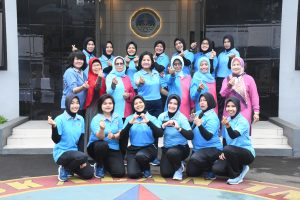 Keseruan Olahraga Bersama Sambut HUT Ke-60 Kowal Di Lanal Bandung