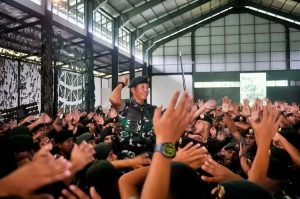 Pangdivif 3 Kostrad Mayjen TNI Novi Helmy Prasetya, S.I.P., M.I.P., Tinjau Pangkalan Yon Arhanud 16 Kostrad