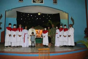 Natal Bersama Umat Kristiani di Lingkungan Yonif R 330 Kostrad
