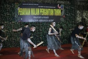 Kemeriahan Malam Tahun Baru Yonarhanud 16 Divif 3 Kostrad