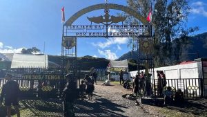 Prajurit Tengkorak Sejahterakan Warga Intan Jaya, Tidak Gentar Dengan Teror KST