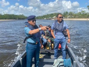 TNI AL, Danlanal Bintan Kunjungi Pos Binpotmar Lobam dan Area Pelabuhan Kawasan Industri Lobam