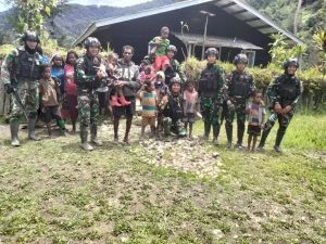 Al-Kitab Dari TNI Untuk Gereja Kingmi, Toleransi Antar Umat Beragama