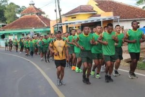 Jaga Stamina, Tingkatkan Fisik dan Mental Prajurit, Adhirajasa Yudha Lari 10 K