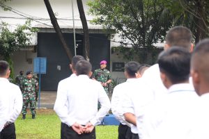 CALON PRAJURIT TNI AL HARUS BERANI PERTARUHKAN JIWA RAGA UNTUK NKRI