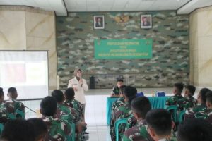 Kesehatan Untuk Keluarga Besar Buaya Putih, Denkesyah 03.04.02 Garut Berikan Penyuluhan