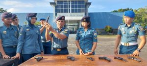 Prajurit Lanal Sabang Latihan Bongkar Pasang Senjata