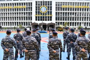 KAKUWIL LANTAMAL III PIMPIN UPACARA BENDERA 17 AN