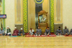 LANTAMAL III GELAR DOA BERSAMA DALAM RANGKA HUT KE-77 POMAL