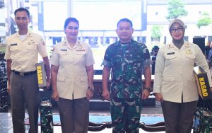Kasad Launching Aplikasi Super ETWP AD dan Bagikan Seragam PNS AD