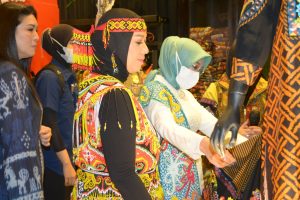 PRODUK UNGGULAN LANAL – LANAL DI BAWAH LANTAMAL III HIASI BOOTH KORCAB III DJA I DI JALA FAIR 2023