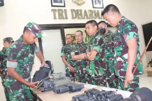 Kesiapan Alkap Perorangan dan Materiil Pendukung Tugas, Yonif PR 330 Kostrad Songsong Tugas Perbatasan