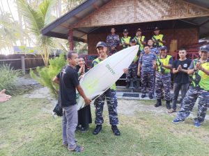 Komandan Lanal Simeulue Silaturahmi Dengan Simeulue Local Board Rider