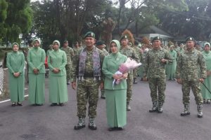 Tradisi Satuan Mengantar Purna Tugas Kolonel Inf Andrian Siregar, S.I.P., M.Han. Sebagai Danbrigif MR 6 Kostrad