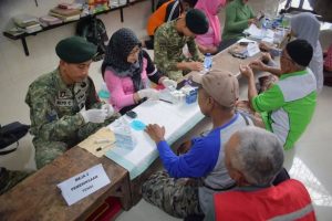 Prajurit Kostrad Peduli Kesehatan, Layanan Kesehatan Gratis Untuk Warga Ngawi