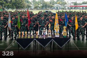 Raih Prestasi Dibeberapa Ajang Cakra Jawara, Danyonif PR 328 Kostrad Berikan Penghargaan