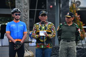 Komandan Lantamal XII Pontianak Lepas Peserta Borneo _Cycling Tour_ 2023