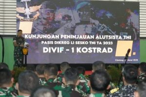 Perluas Pengetahuan dan Kemampuan Tentang Alutsista, Pasis Dikreg LI Sesko TNI TA 2023 Kunjungi Divif 1 Kostrad