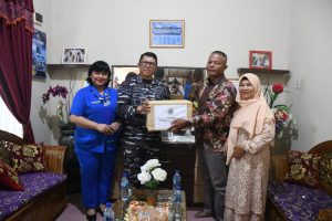 Sambut HUT Ke-18 Lanal TBA, Komandan Pangkalan TNI AL Tanjung Balai Asahan Anjangsana Warakawuri dan Purnawirawan