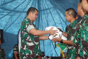 Pangkostrad Dampingi Direktur Operasional PT. Jasa Raharja Serahkan Alkap Untuk Keselamatan Berlalu Lintas