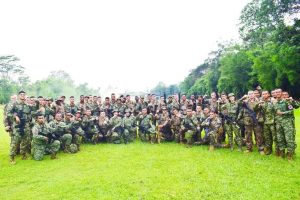 Pererat Hubungan Militer dan Tukar Wawasan Militer, Dirgahayu Latma Dengan AD Prancis