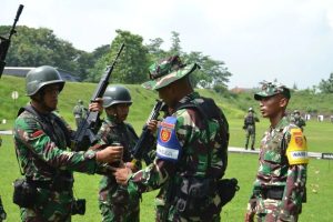 Tingkatkan Kemampuan Prajurit, Yonzipur 10 Kostrad Latihan Menembak